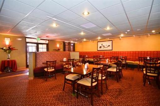 фото отеля BEST WESTERN Brookside Inn