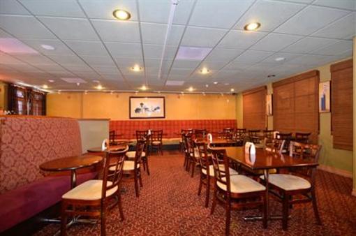 фото отеля BEST WESTERN Brookside Inn