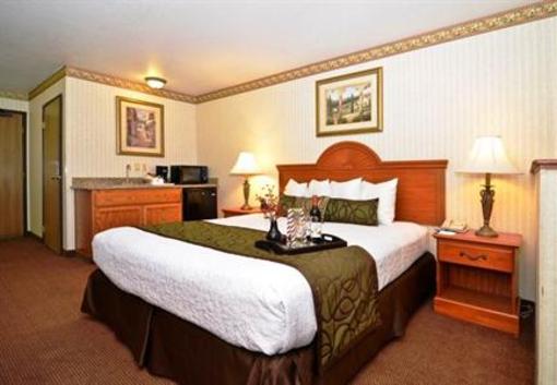 фото отеля BEST WESTERN Inn & Suites at Discovery Kingdom