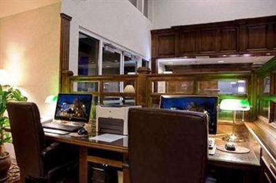 фото отеля Holiday Inn Express Hotel & Suites Paso Robles