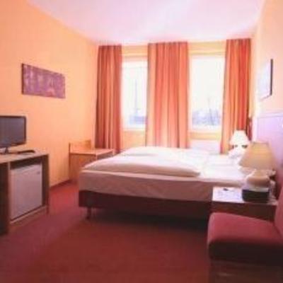 фото отеля Essentis Bio Seminarhotel An Der Spree Berlin