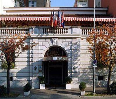 фото отеля Ambassador Palace
