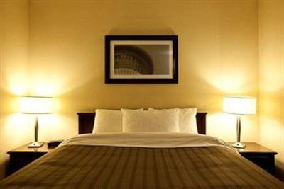 фото отеля Sandman Hotel Calgary City Centre