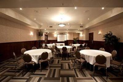 фото отеля Sandman Hotel Calgary City Centre