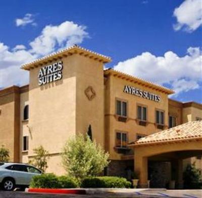 фото отеля Ayres Suites Corona West
