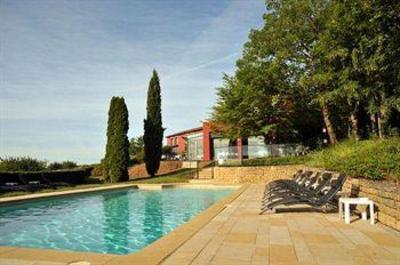 фото отеля La Montagne De Brancion Hotel Tournus