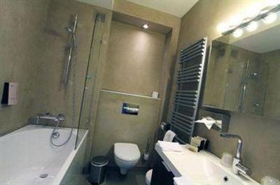 фото отеля La Montagne De Brancion Hotel Tournus