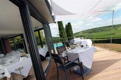 фото отеля La Montagne De Brancion Hotel Tournus