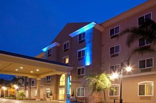 фото отеля Holiday Inn Express Hotel & Suites Los Angeles Airport Hawthorne