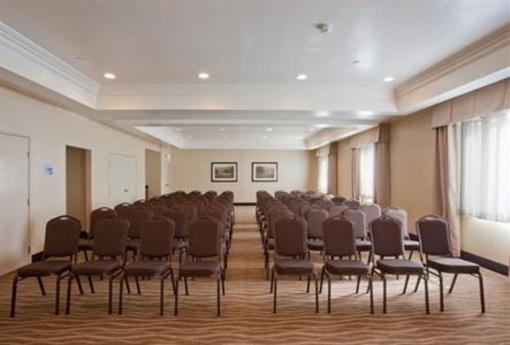 фото отеля Holiday Inn Express Hotel & Suites Los Angeles Airport Hawthorne