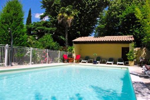 фото отеля Hostellerie Le Chalet Fleuri Saint-Remy-de-Provence