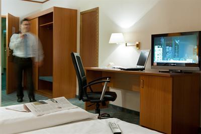 фото отеля Best Western Hotel Frankfurt Maintal