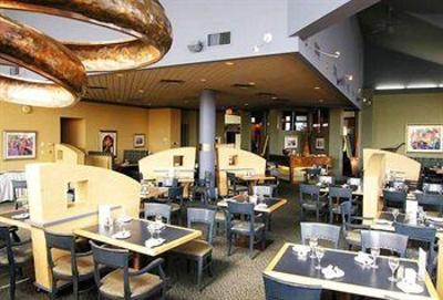 фото отеля Executive Royal Inn West Edmonton