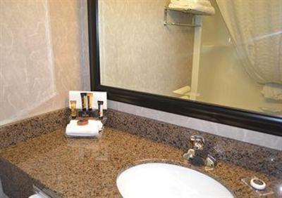 фото отеля Executive Royal Inn West Edmonton