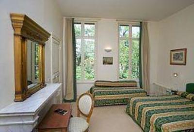 фото отеля L'Hostellerie Du Chateau d'Aubry-du-Hainaut
