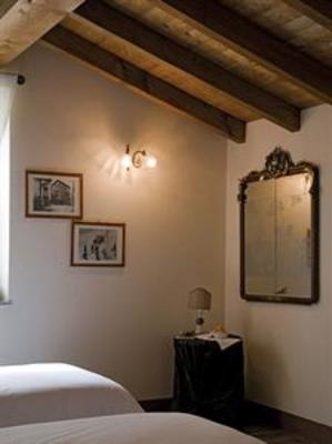 фото отеля Torre Del Borgo - Residenza D'Epoca