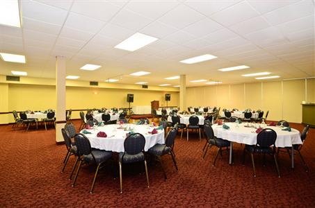 фото отеля Best Western Wayside Inn Wetaskiwin