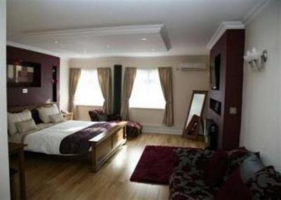 фото отеля The Thurrock Hotel Aveley (England)