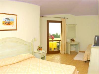 фото отеля Cala Gonone Beach Village Dorgali
