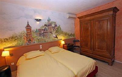 фото отеля Hotel Restaurant Champ Alsace Haguenau