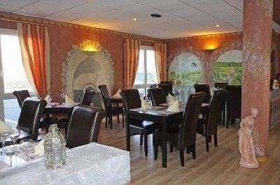 фото отеля Hotel Restaurant Champ Alsace Haguenau