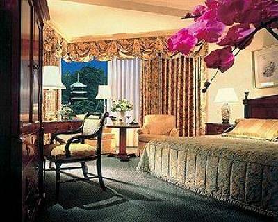 фото отеля Four Seasons Hotel Tokyo at Chinzan-so