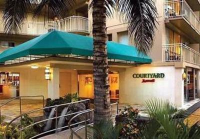 фото отеля Courtyard by Marriott Waikiki Beach