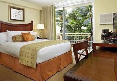 фото отеля Courtyard by Marriott Waikiki Beach