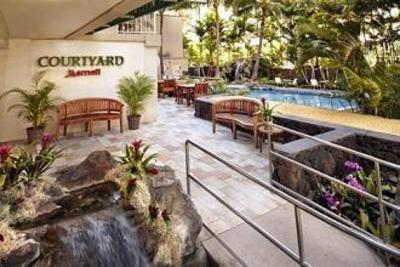 фото отеля Courtyard by Marriott Waikiki Beach
