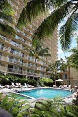 фото отеля Courtyard by Marriott Waikiki Beach