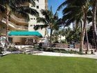 фото отеля Courtyard by Marriott Waikiki Beach