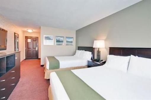 фото отеля Holiday Inn Express Kamloops