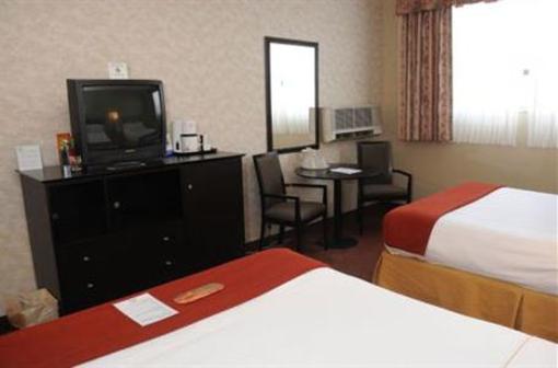 фото отеля Holiday Inn Express Kamloops