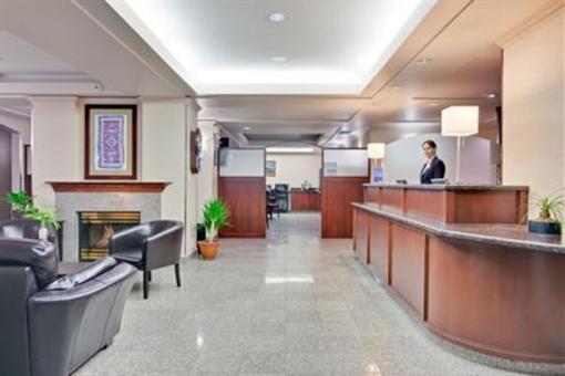 фото отеля Holiday Inn Express Kamloops