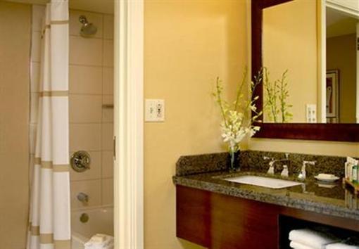 фото отеля Marriott Cleveland Downtown at Key Center