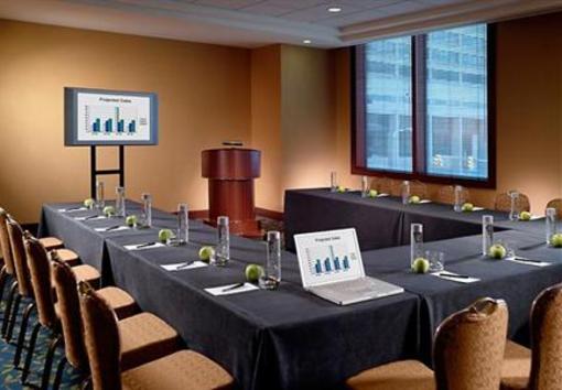 фото отеля Marriott Cleveland Downtown at Key Center