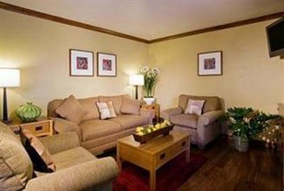 фото отеля Inn Marin