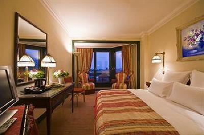 фото отеля Warwick Barsey Hotel Brussels