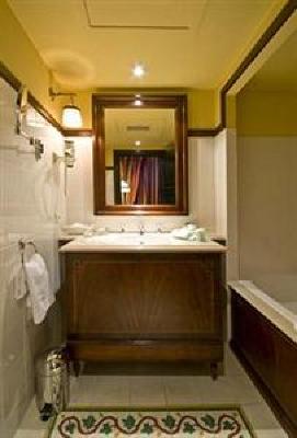 фото отеля Warwick Barsey Hotel Brussels