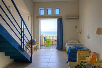 фото отеля Esperia Beach Apartments Rethymno