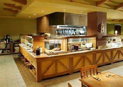фото отеля Sawridge Inn Fort McMurray
