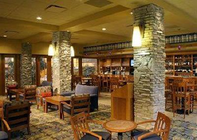 фото отеля Sawridge Inn Fort McMurray