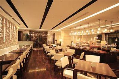 фото отеля Hotel Sunroute Plaza Shinjuku