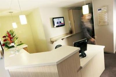 фото отеля Kyriad Lyon Est Bron Eurexpo Le Cottage