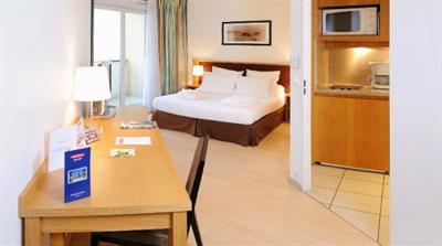 фото отеля Residhome Prestige Paris Massy Residence
