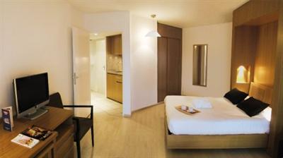 фото отеля Residhome Prestige Paris Massy Residence