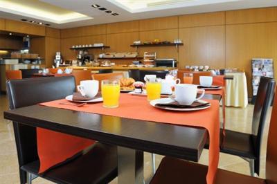 фото отеля Residhome Prestige Paris Massy Residence