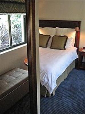 фото отеля Constantia Manor Guest House Pretoria