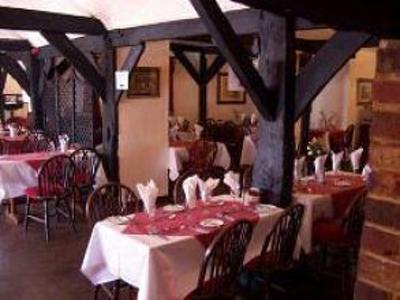 фото отеля Days Hotel Gatwick Horley