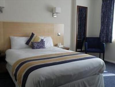 фото отеля Days Hotel Gatwick Horley
